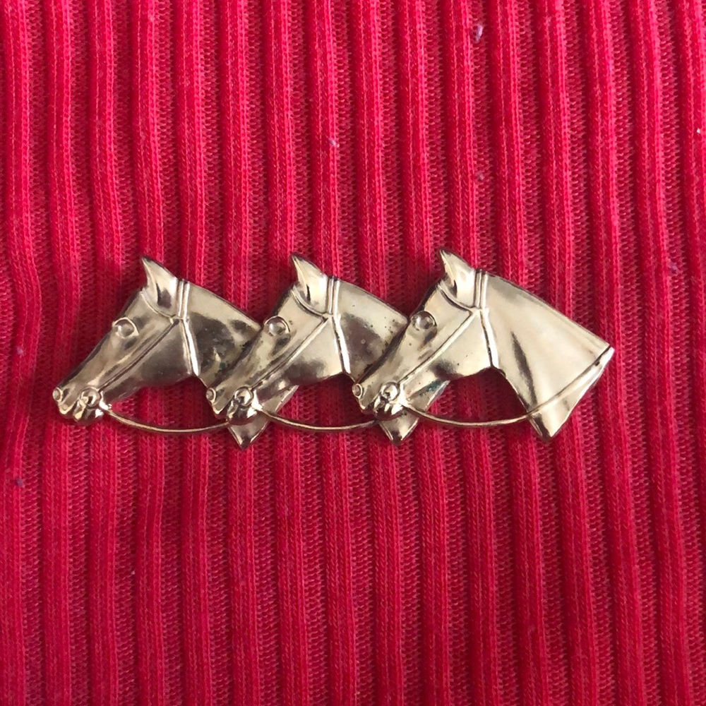 3 Vintage horse head brooch pin silver tone
